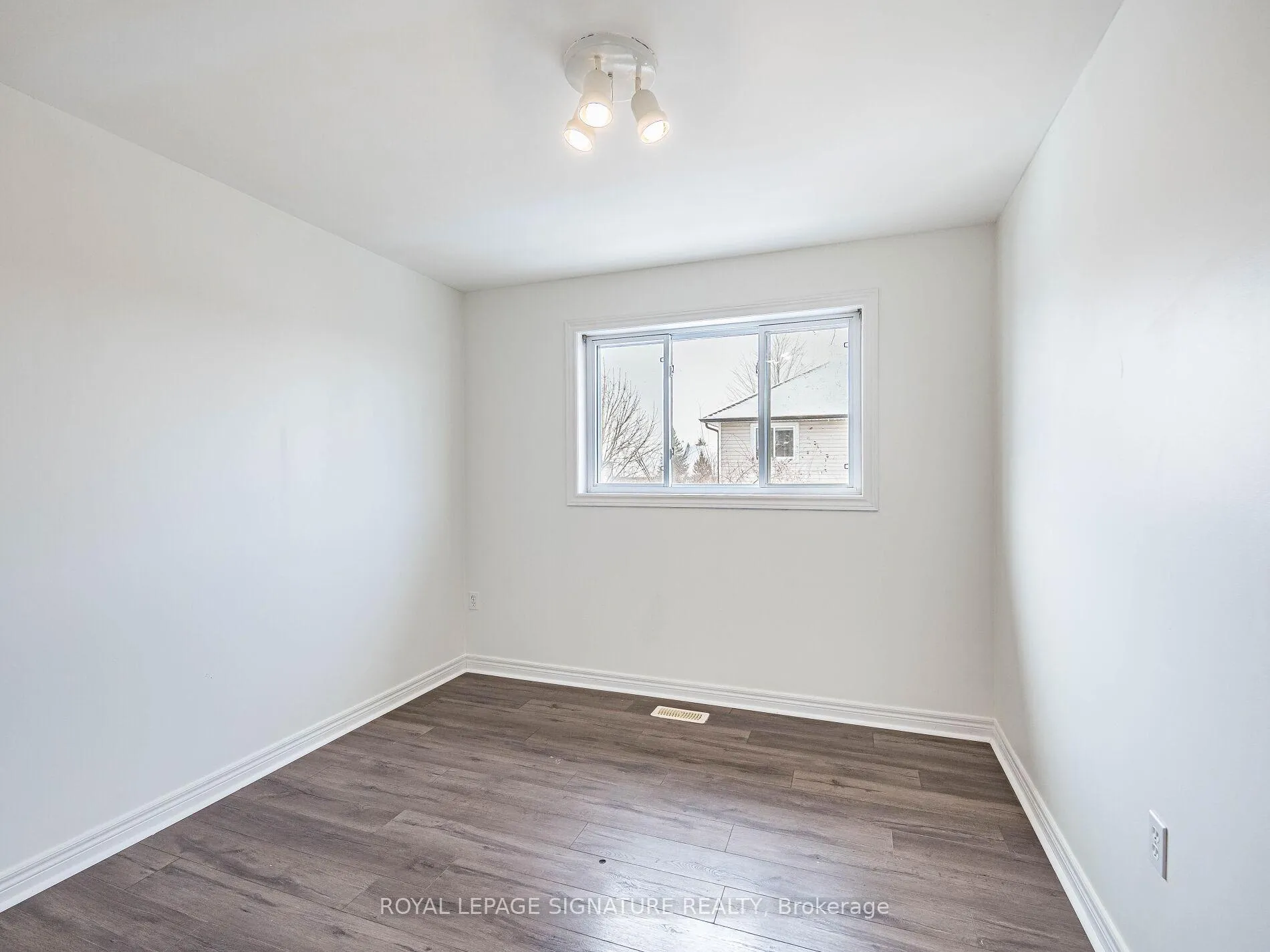 Photo 31 of 75 Olivia Place, Hamilton, Meadowlands — HOMEH