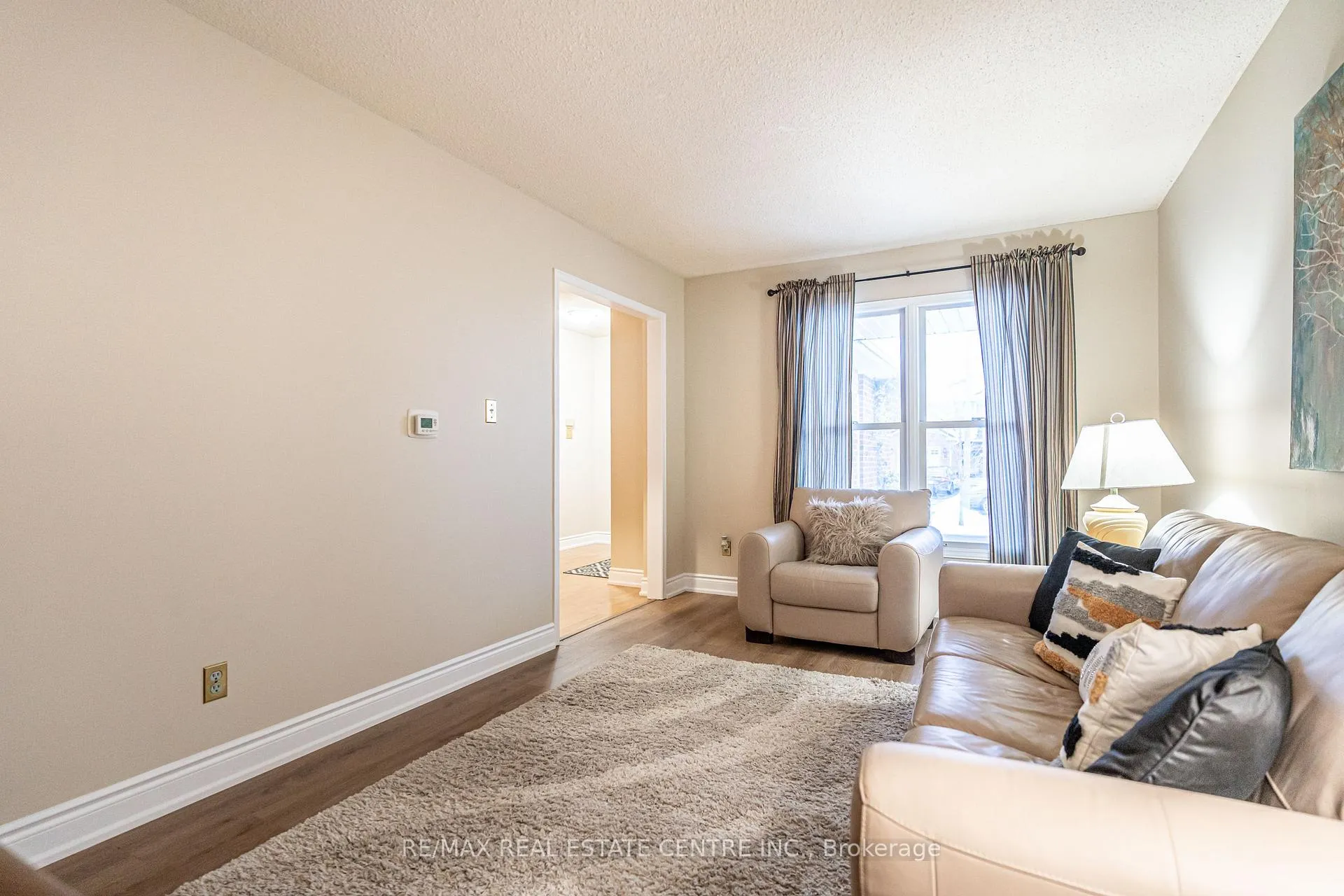 Photo 10 of 40 Cranmore Court, Brampton, Heart Lake West — HOMEH