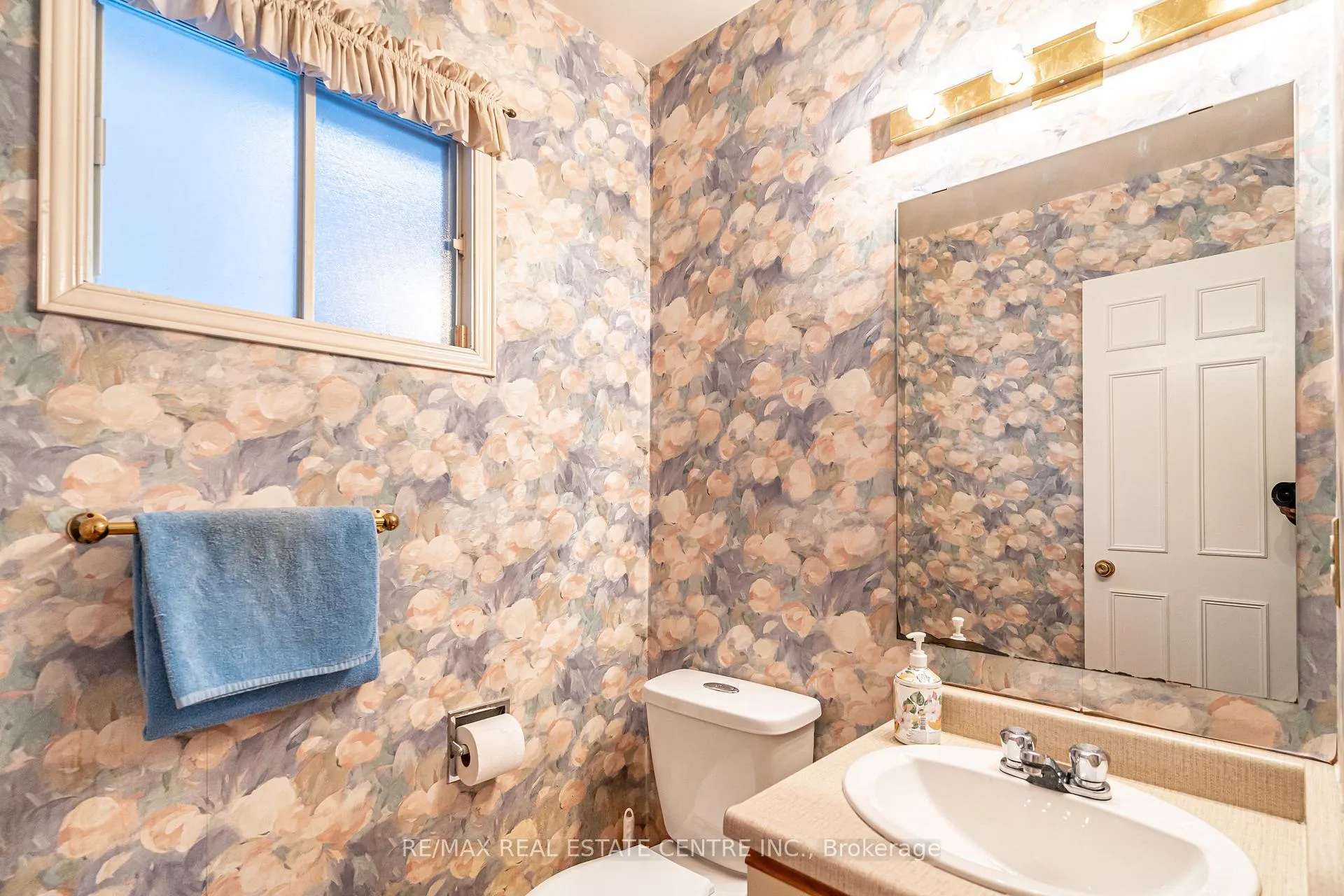 Photo 22 of 40 Cranmore Court, Brampton, Heart Lake West — HOMEH