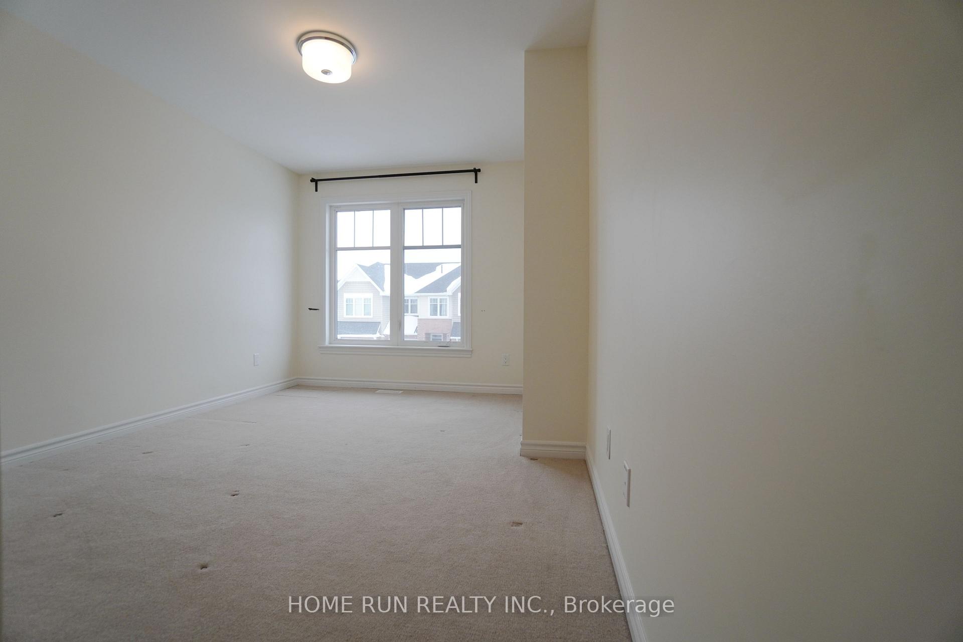Photo 17 of 550 Jackdaw Avenue, Ottawa, Barrhaven - Half Moon Bay — HOMEH