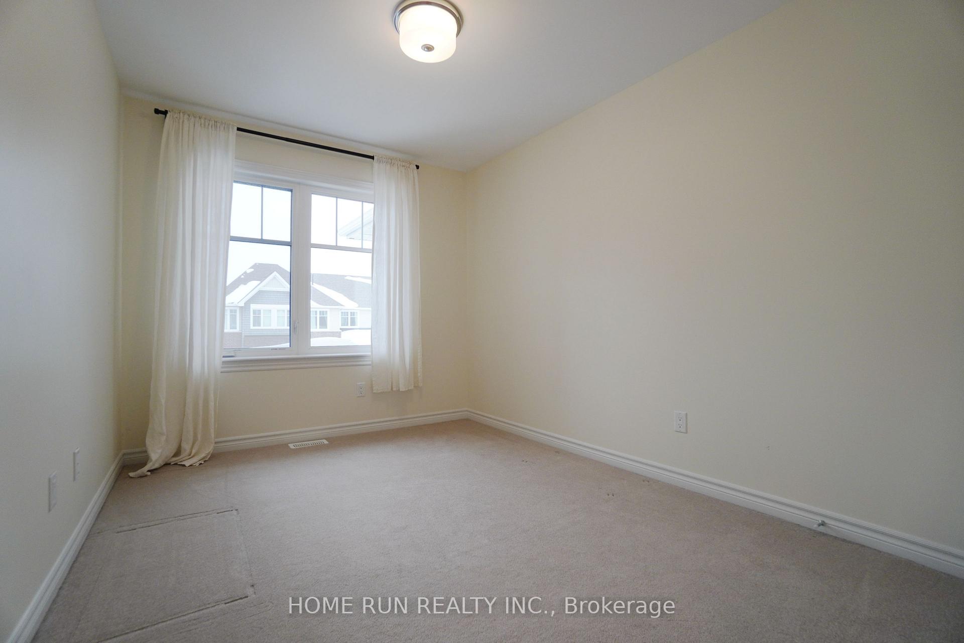 Photo 19 of 550 Jackdaw Avenue, Ottawa, Barrhaven - Half Moon Bay — HOMEH