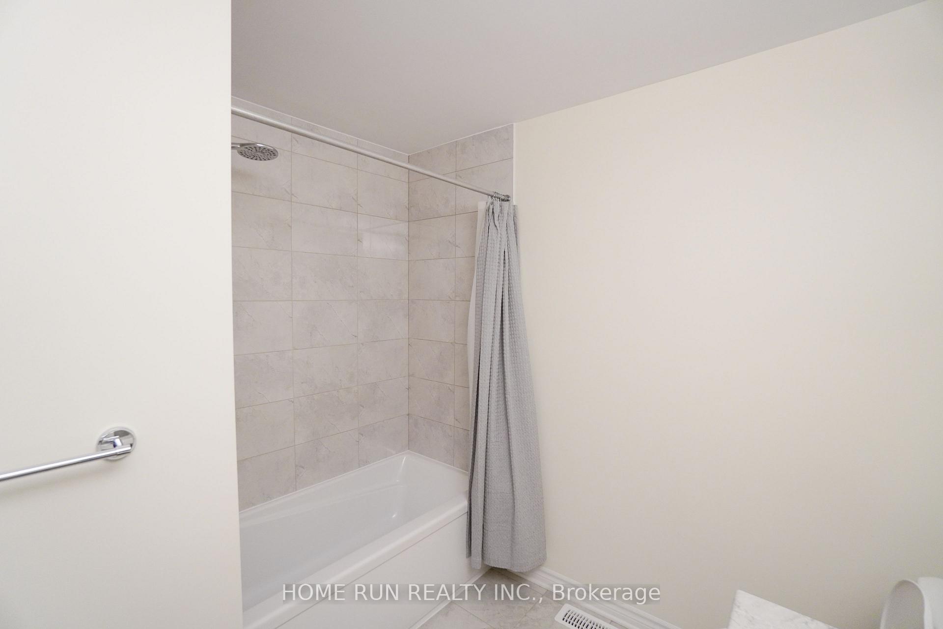 Photo 22 of 550 Jackdaw Avenue, Ottawa, Barrhaven - Half Moon Bay — HOMEH