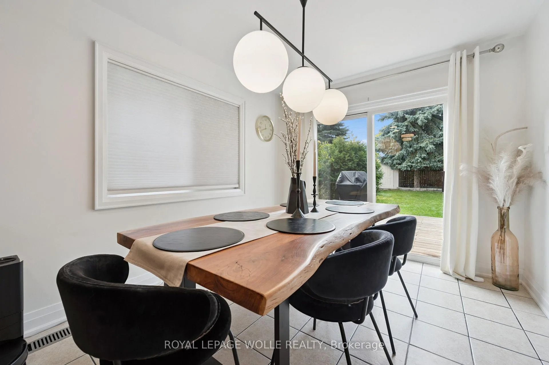 Photo 9 of 140 Veronica Drive, Kitchener — HOMEH