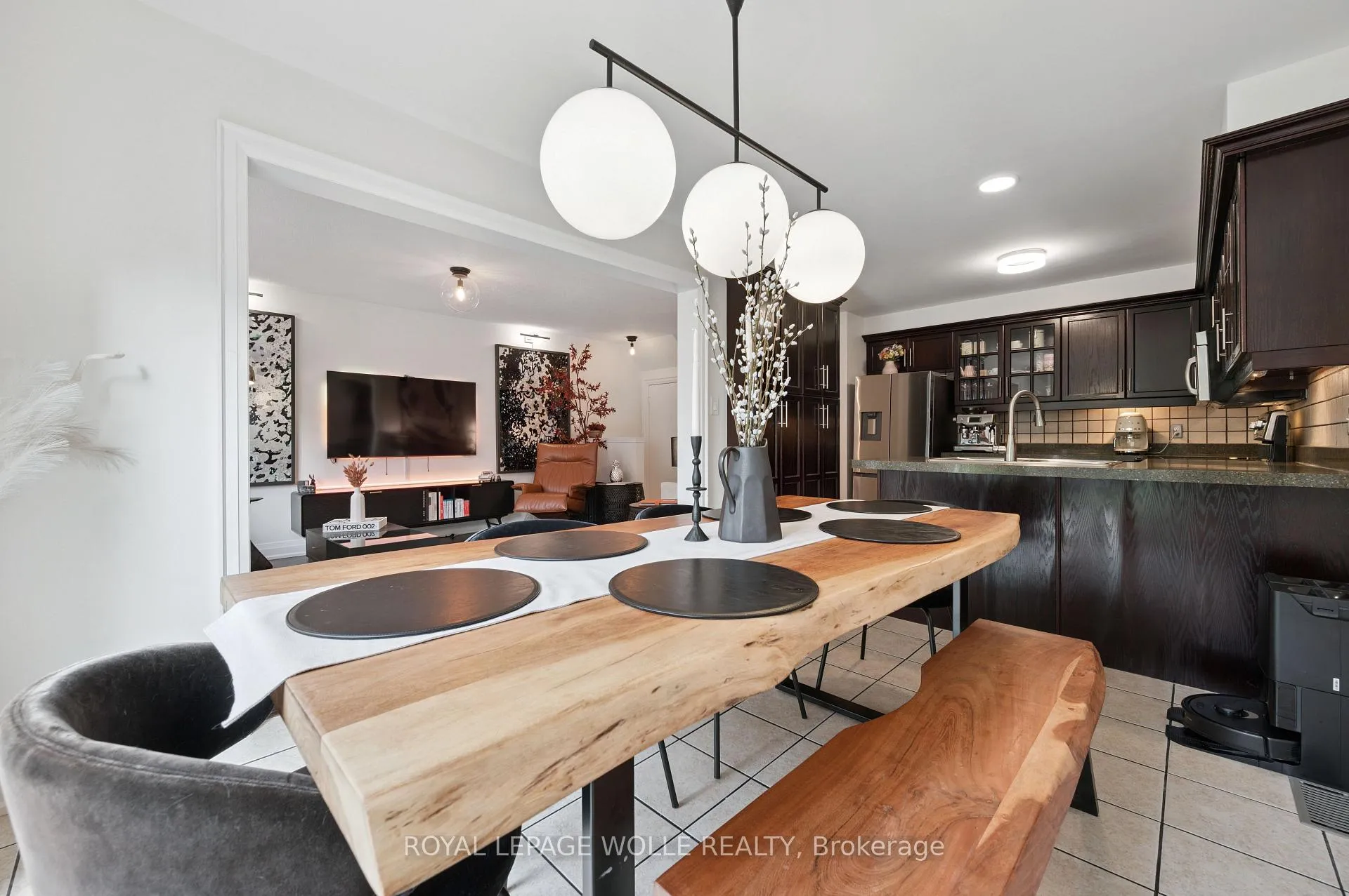 Photo 10 of 140 Veronica Drive, Kitchener — HOMEH