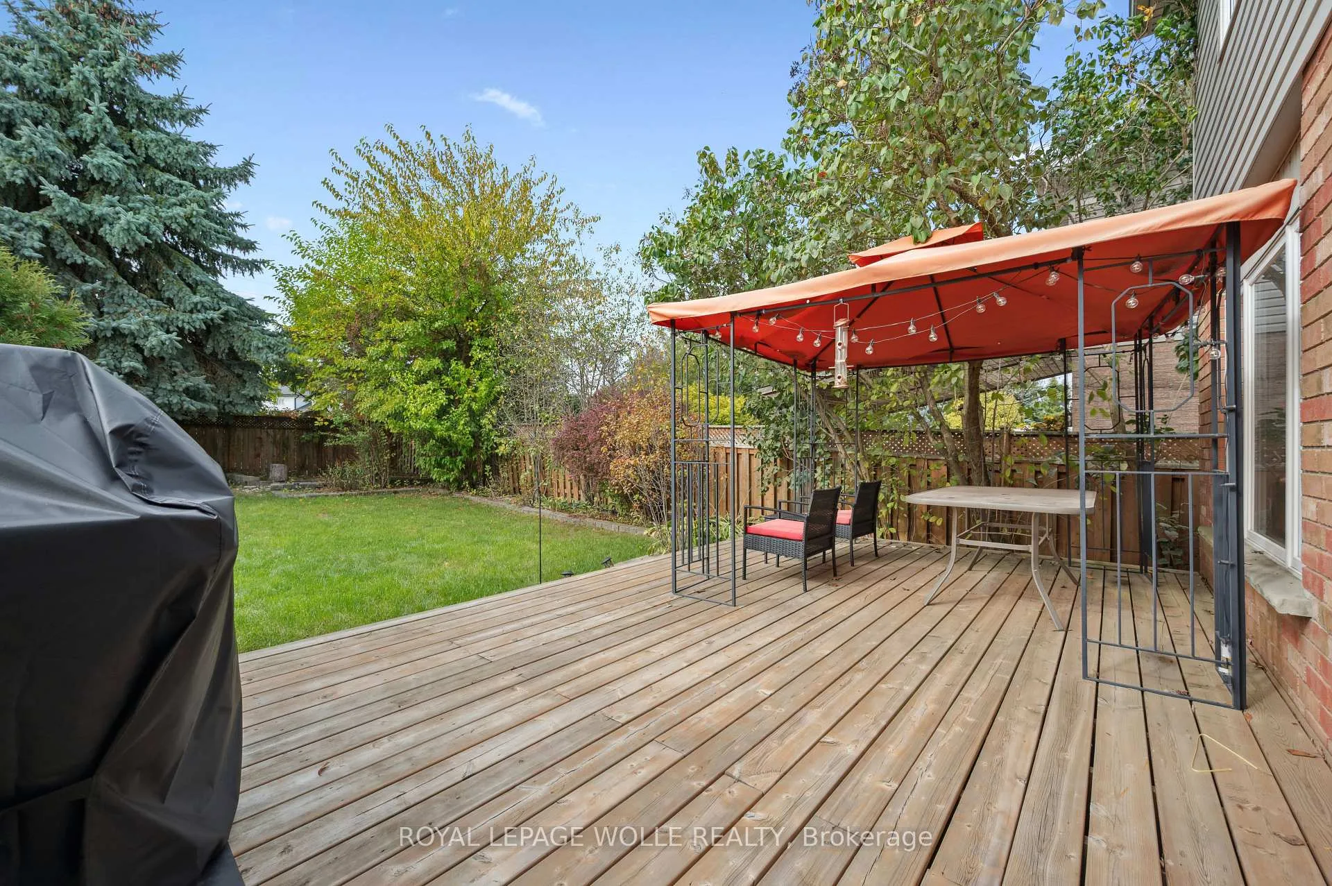 Photo 24 of 140 Veronica Drive, Kitchener — HOMEH