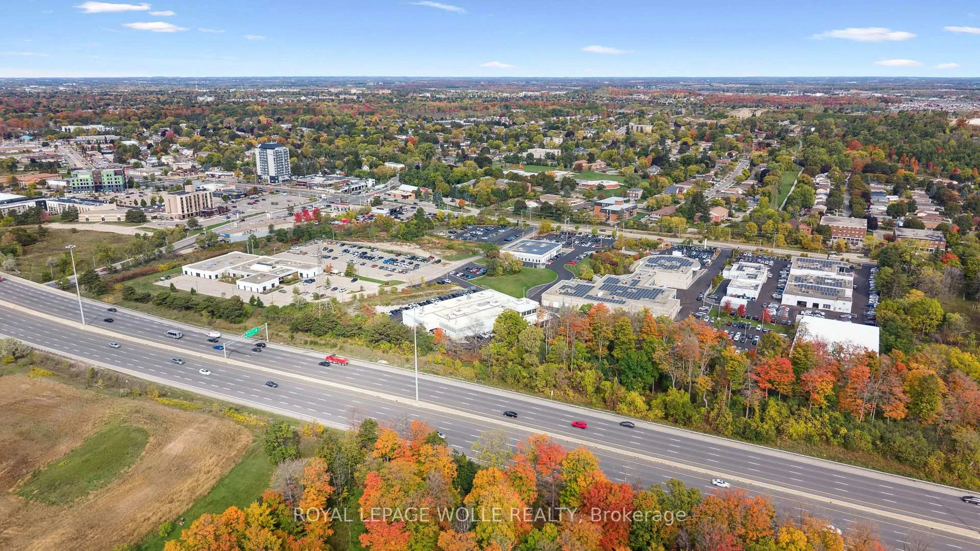 Photo 32 of 140 Veronica Drive, Kitchener — HOMEH