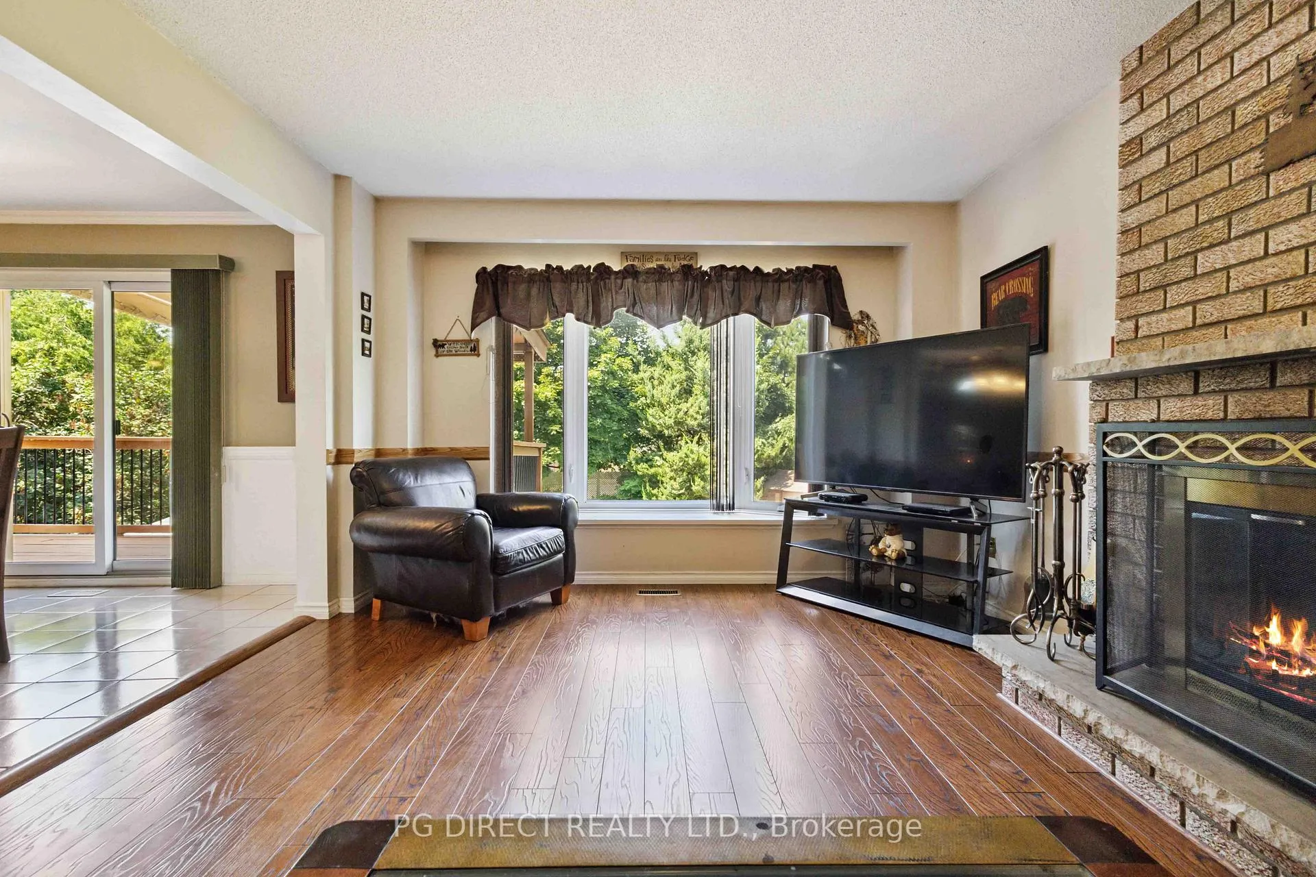 Photo 6 of 44 Henderson Drive, Whitby, Pringle Creek — HOMEH