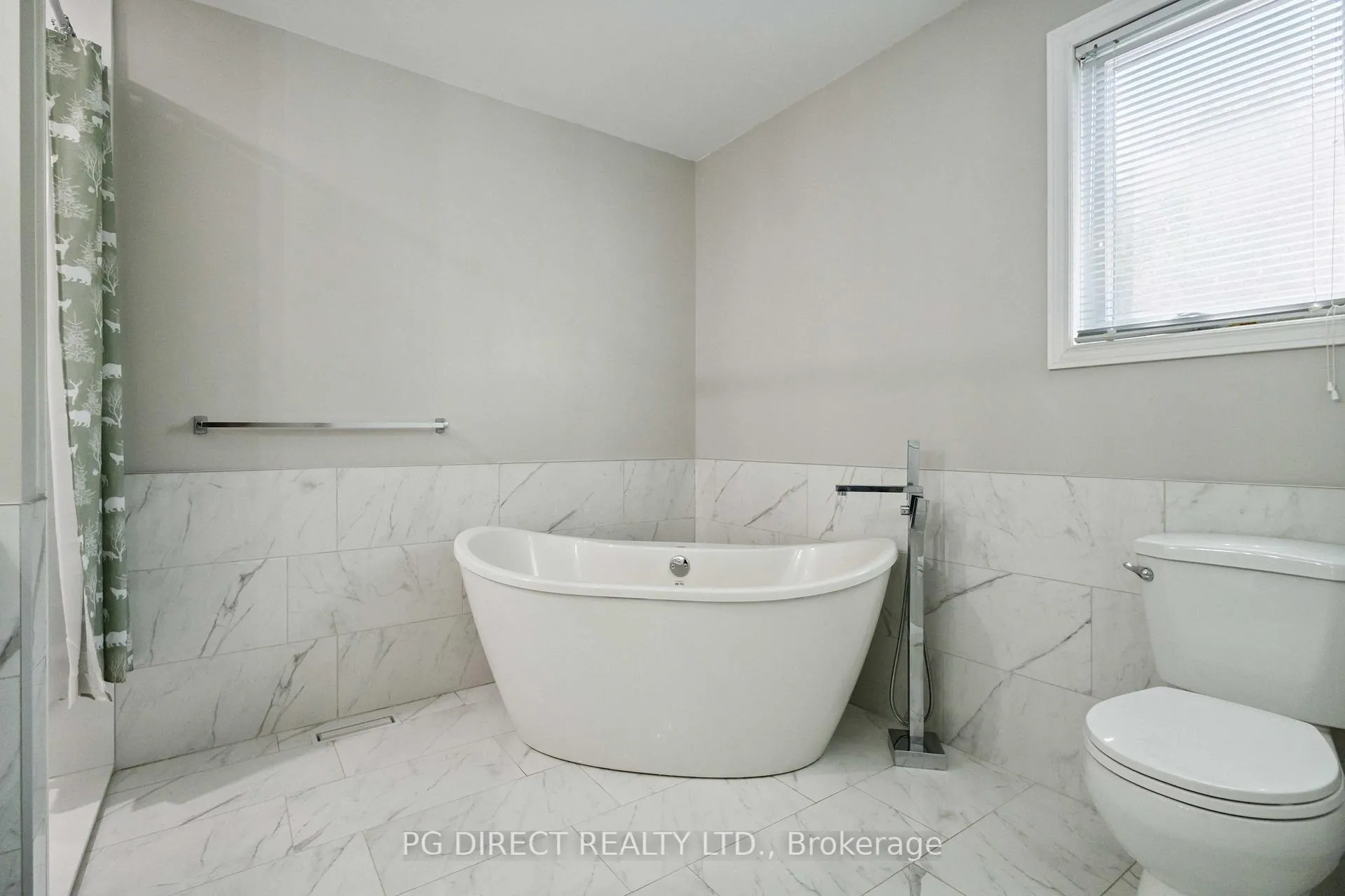 Photo 13 of 44 Henderson Drive, Whitby, Pringle Creek — HOMEH