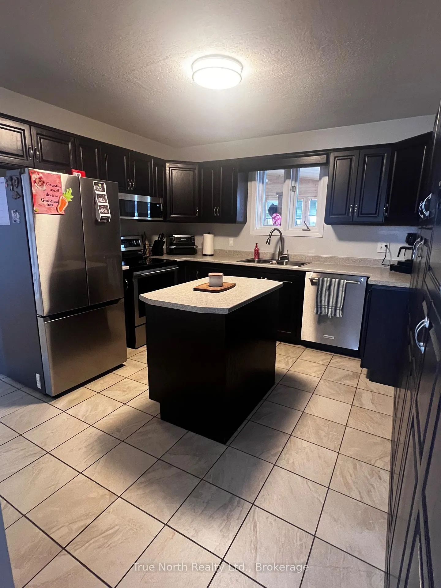 Photo 16 of 1 Kent Place, Kapuskasing — HOMEH