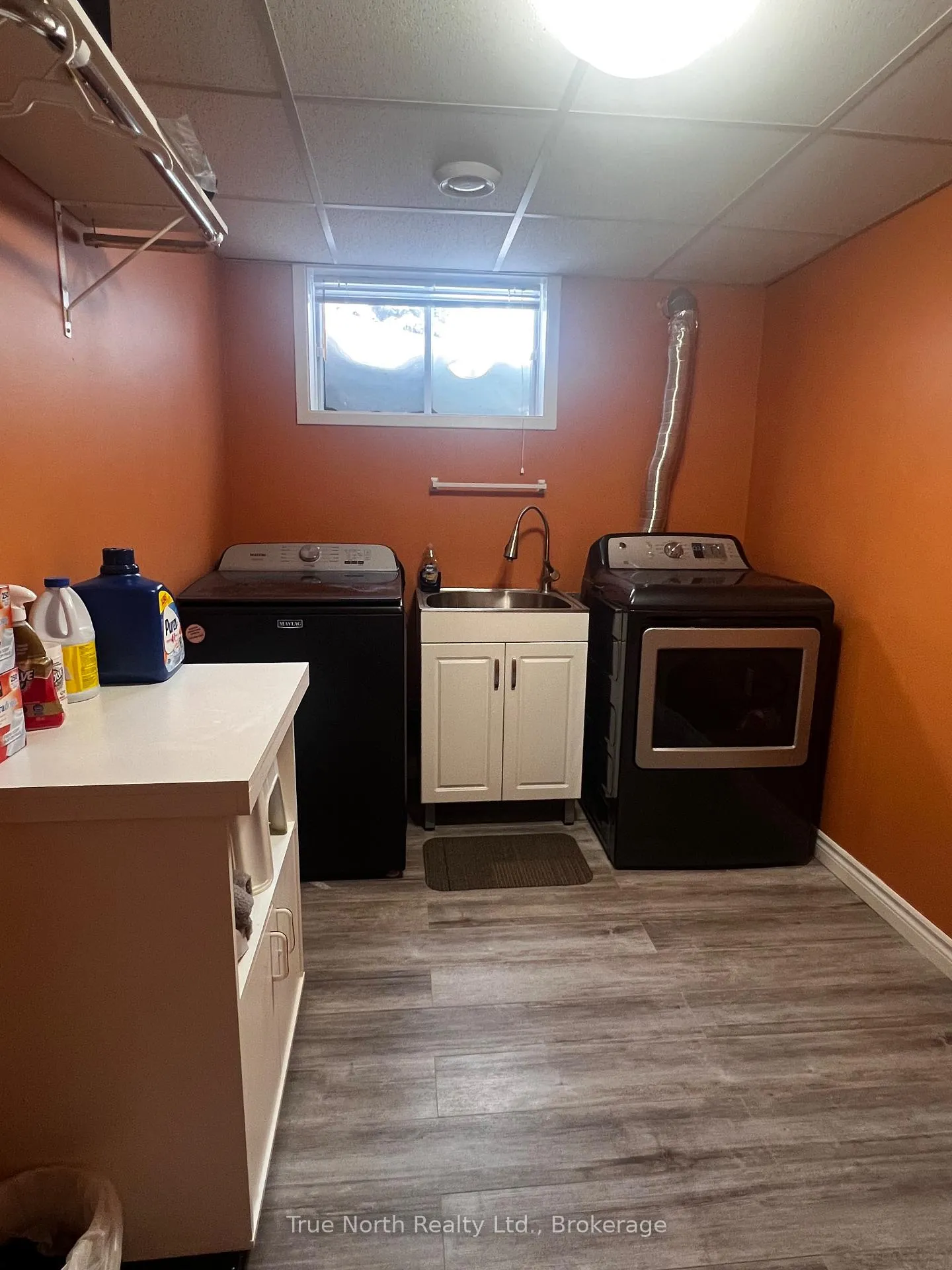Photo 33 of 1 Kent Place, Kapuskasing — HOMEH