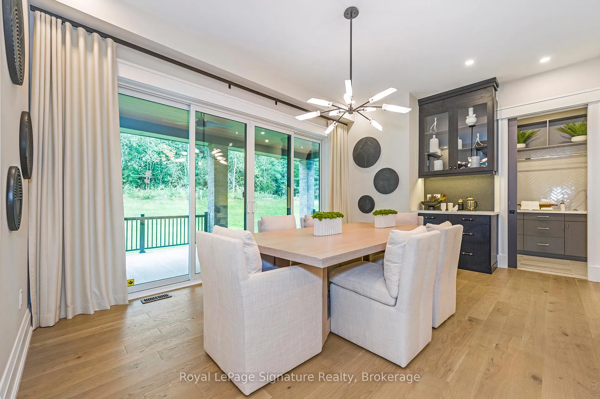 Photo 14 of 106 Dorothy Drive, Blue Mountains — HOMEH