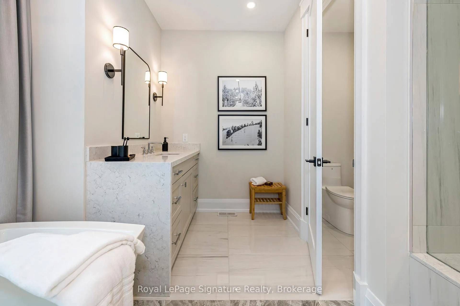 Photo 29 of 106 Dorothy Drive, Blue Mountains — HOMEH