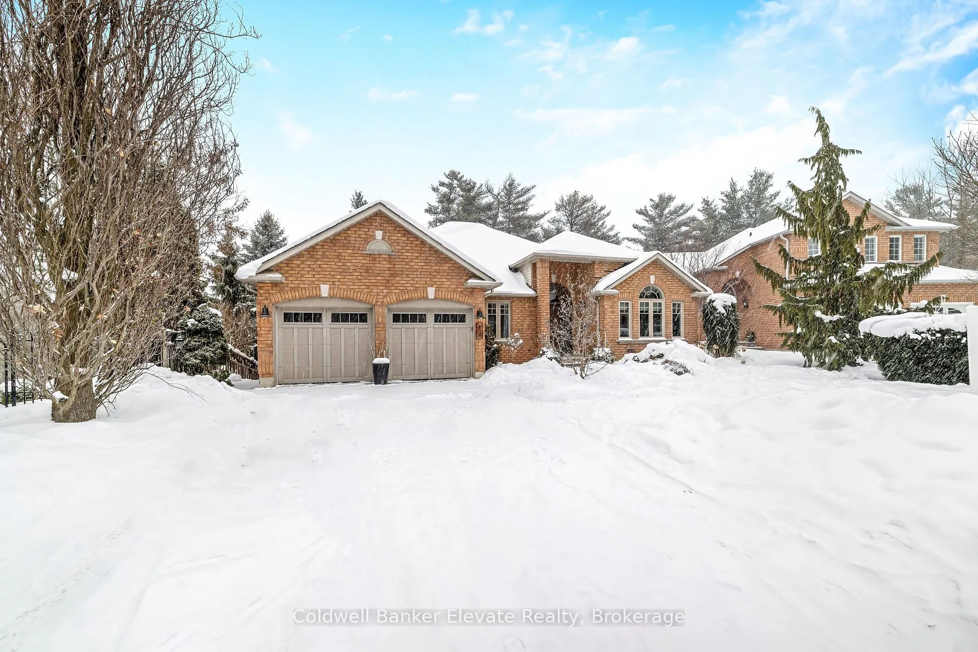 Photo 1 of 43 Newman Place, Halton Hills, Georgetown — HOMEH
