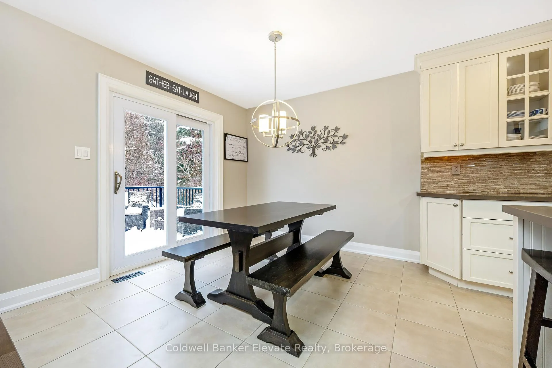 Photo 17 of 43 Newman Place, Halton Hills, Georgetown — HOMEH