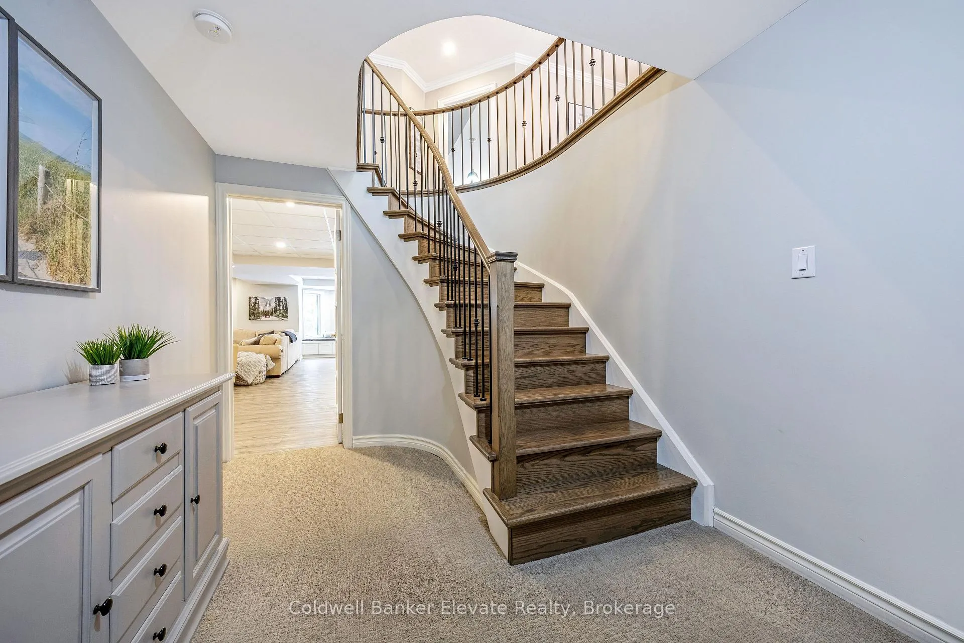 Photo 29 of 43 Newman Place, Halton Hills, Georgetown — HOMEH