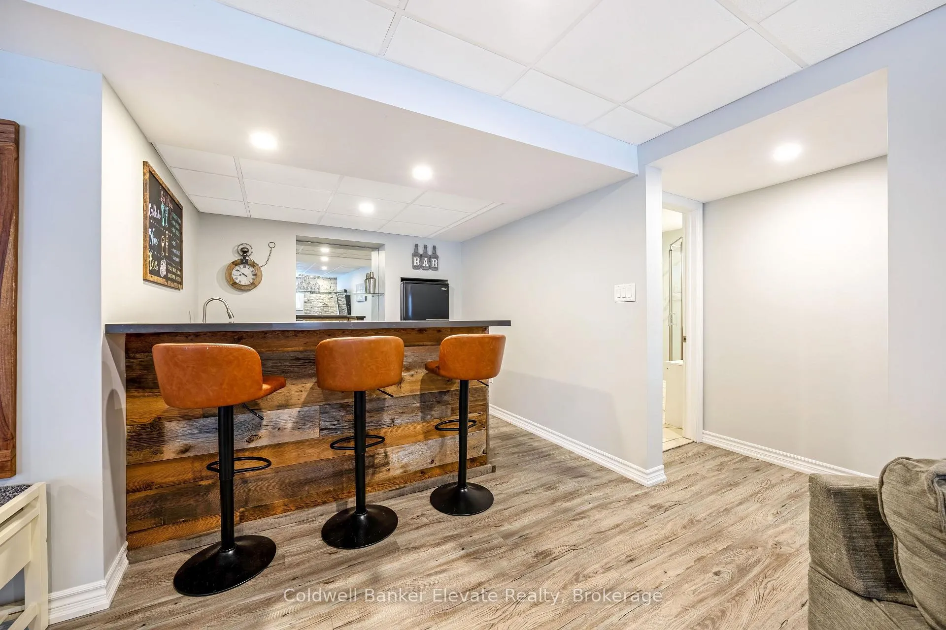 Photo 36 of 43 Newman Place, Halton Hills, Georgetown — HOMEH
