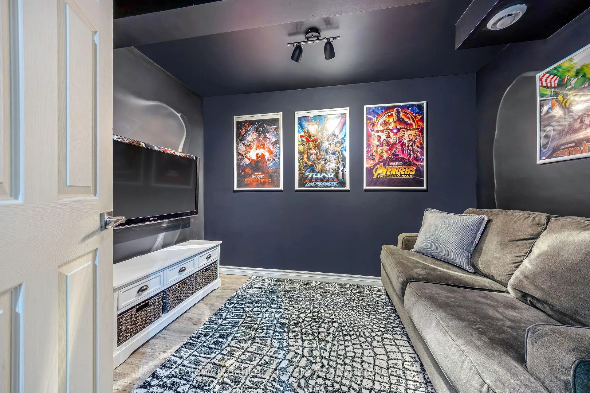 Photo 44 of 43 Newman Place, Halton Hills, Georgetown — HOMEH