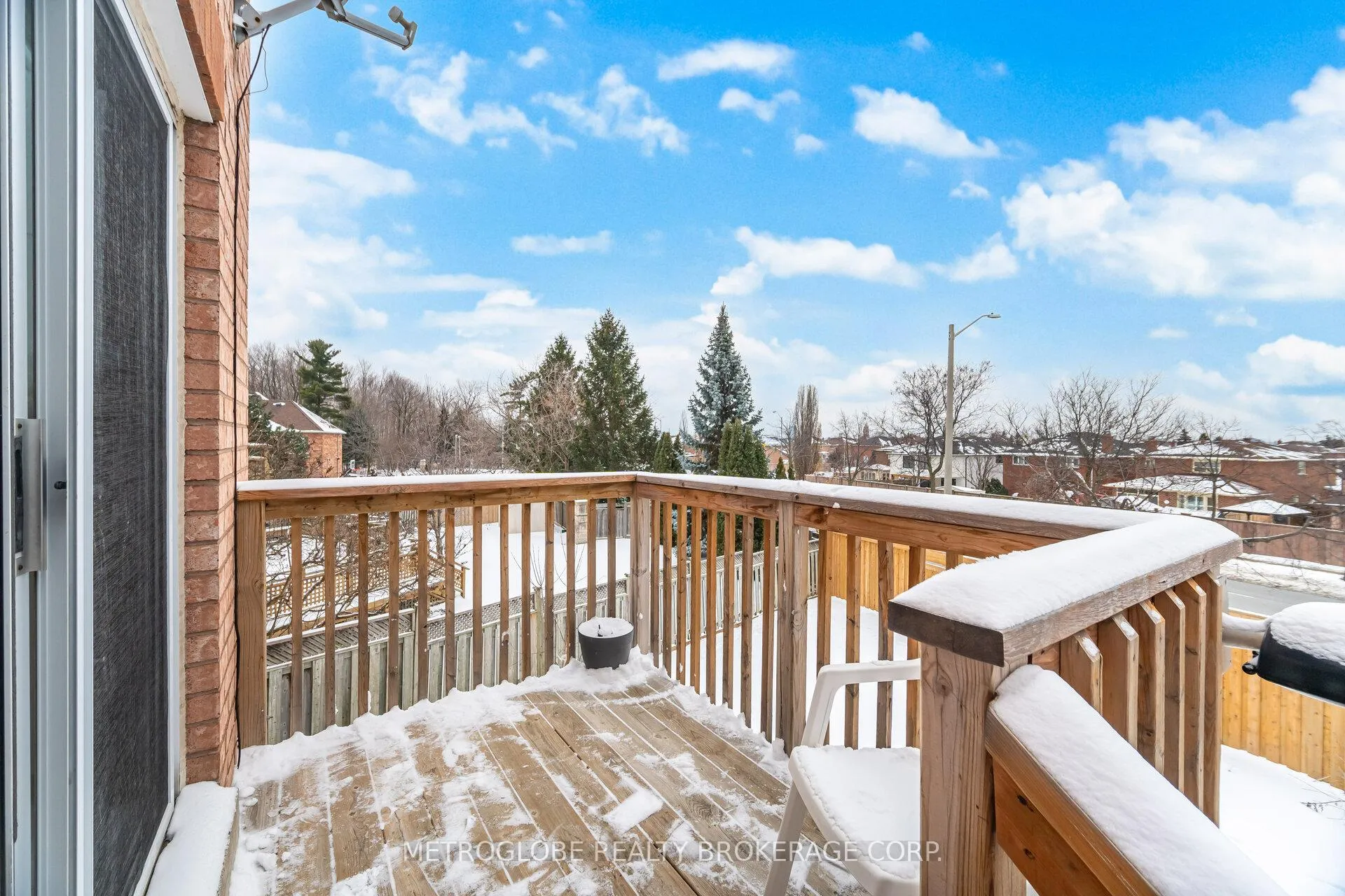 Photo 26 of 231 Matthew Drive, Vaughan, East Woodbridge — HOMEH