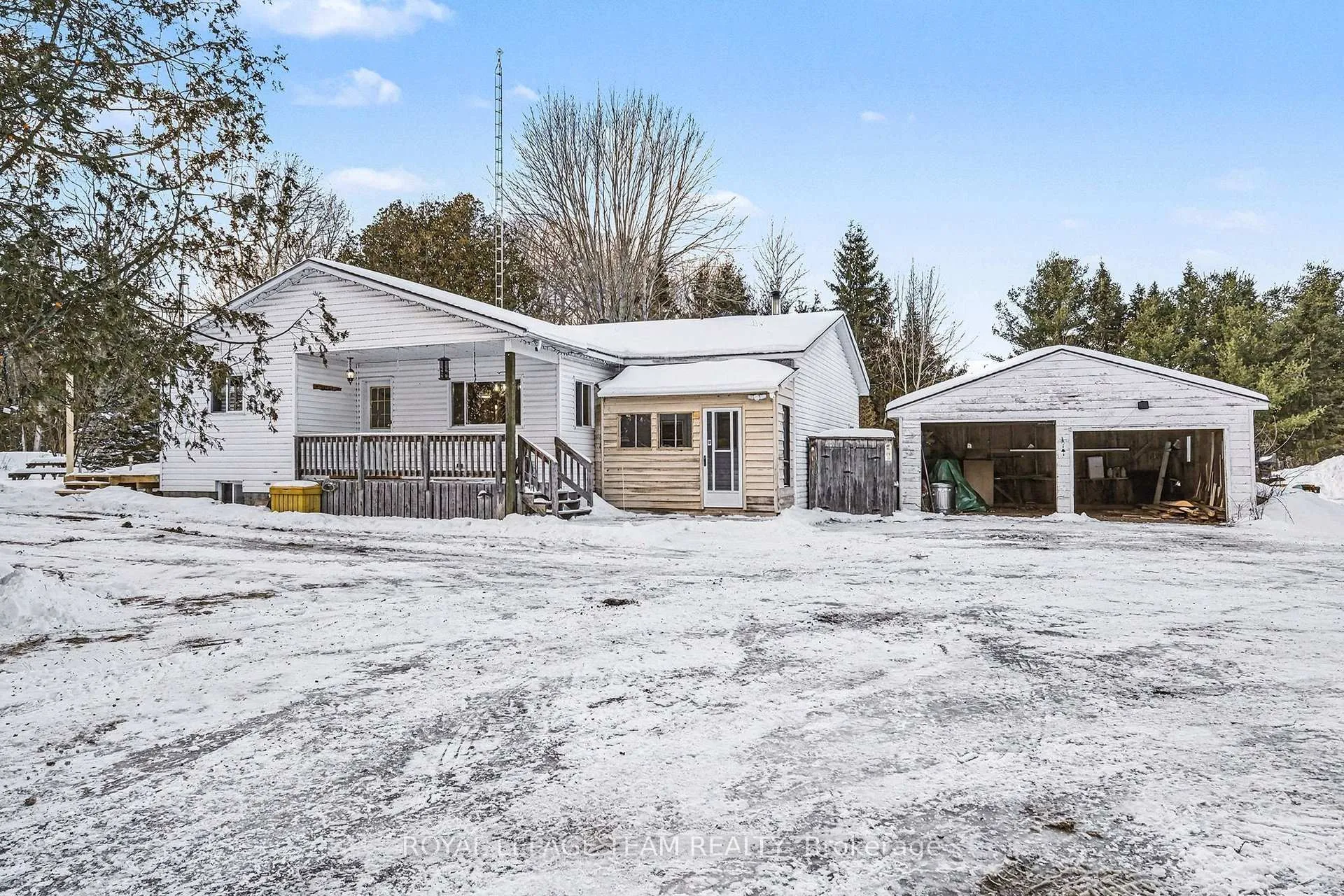Photo 4 of 5725 County 18 Road, Augusta, Augusta Twp — HOMEH