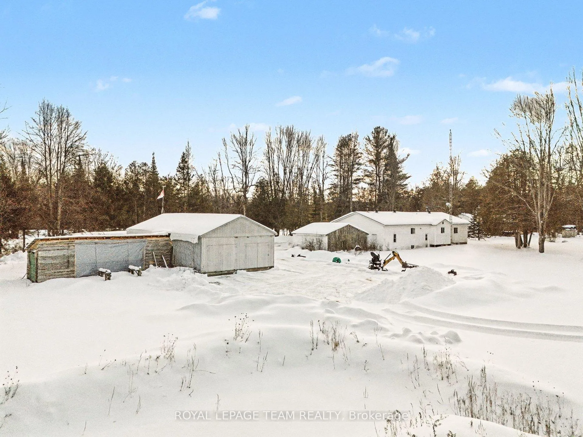Photo 32 of 5725 County 18 Road, Augusta, Augusta Twp — HOMEH