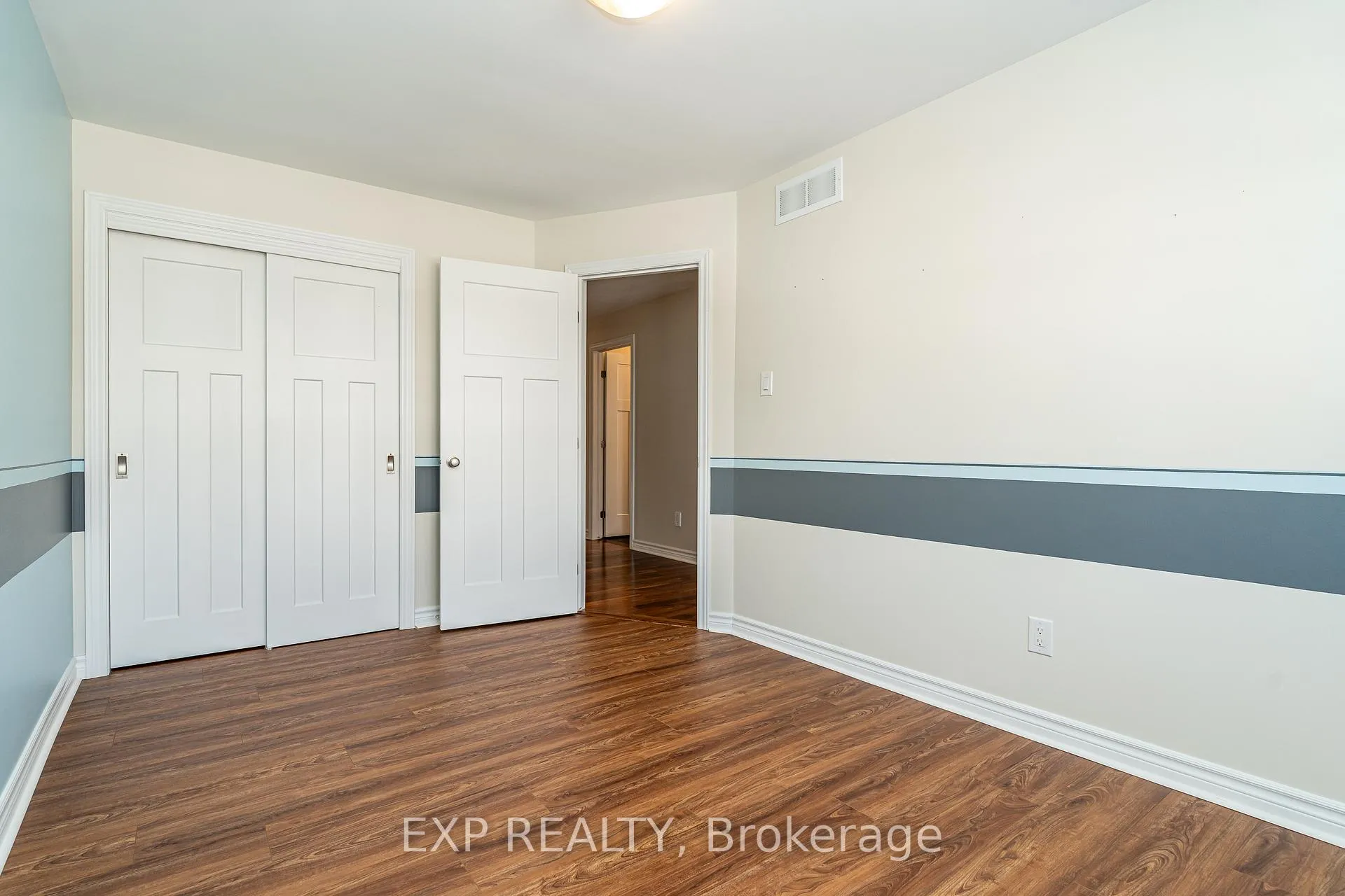Photo 26 of 611 Moorpark Avenue, Ottawa, Kanata - Emerald Meadows/Trailwest — HOMEH