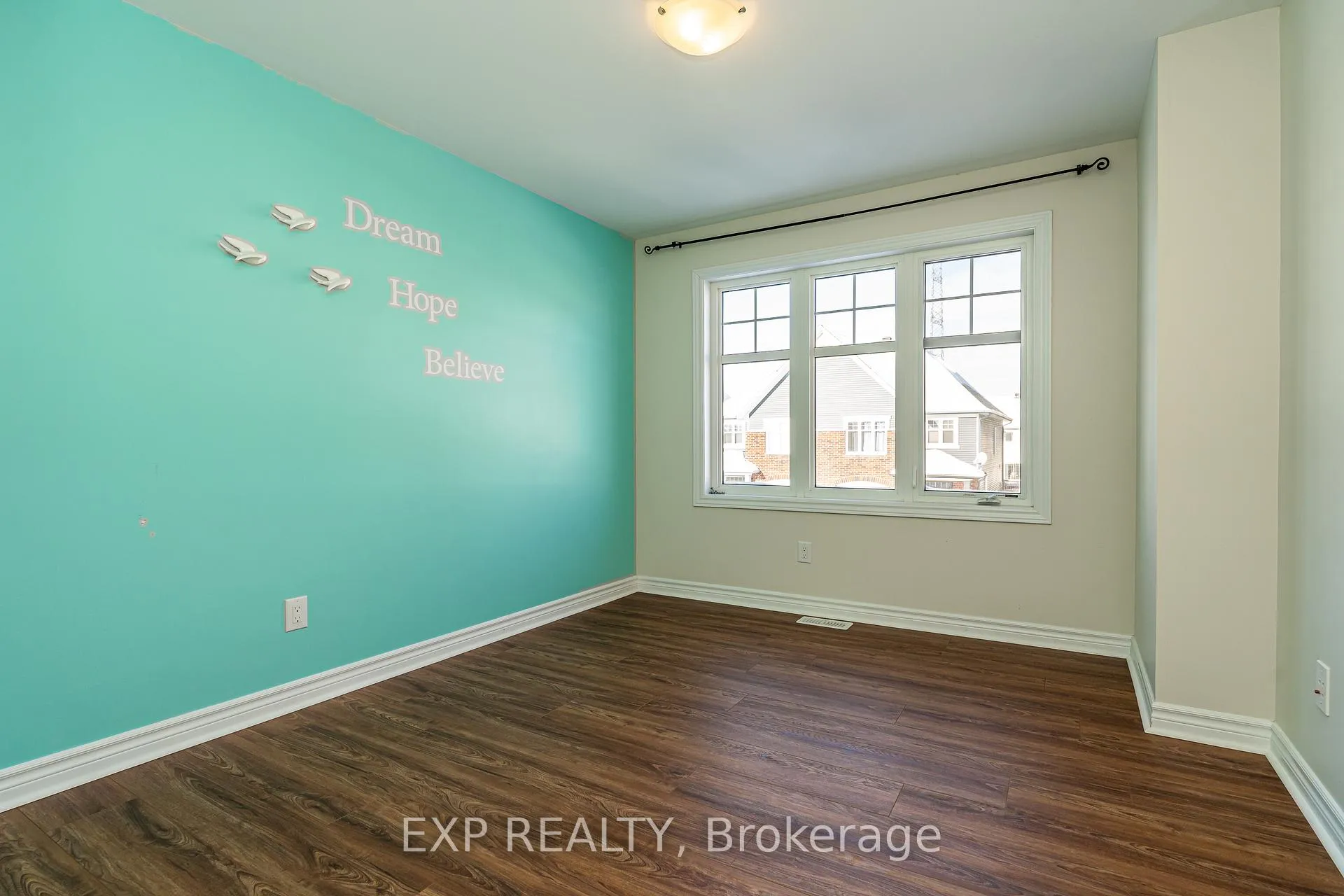 Photo 27 of 611 Moorpark Avenue, Ottawa, Kanata - Emerald Meadows/Trailwest — HOMEH