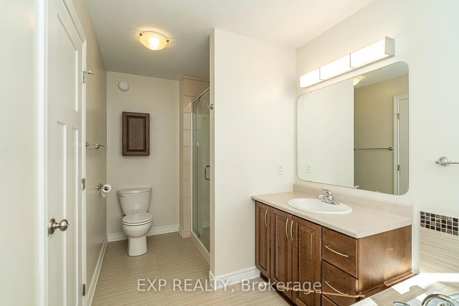 Photo 36 of 611 Moorpark Avenue, Ottawa, Kanata - Emerald Meadows/Trailwest — HOMEH