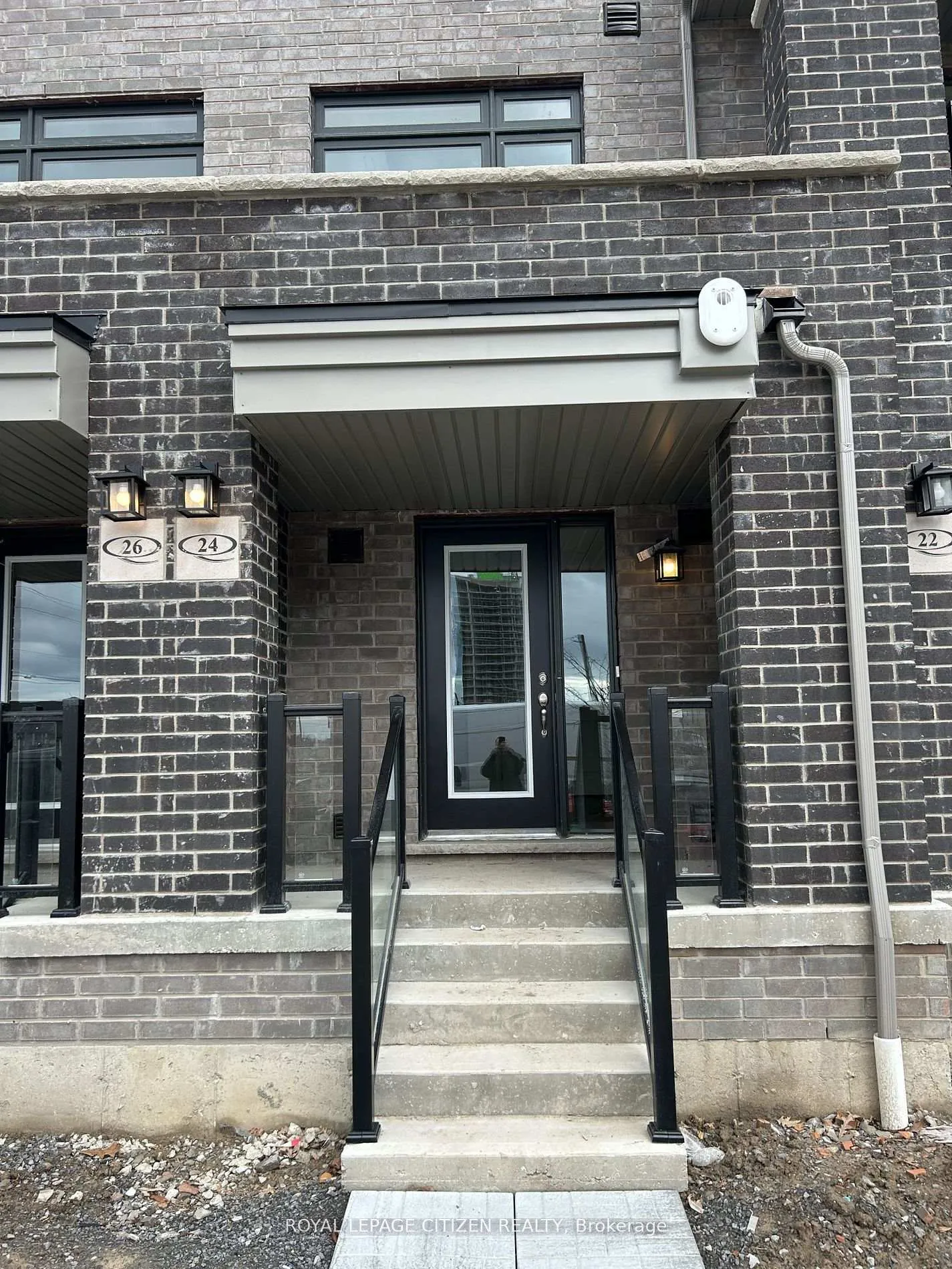 Photo 1 of 24 Esquire Way E, Whitby, Taunton North — HOMEH