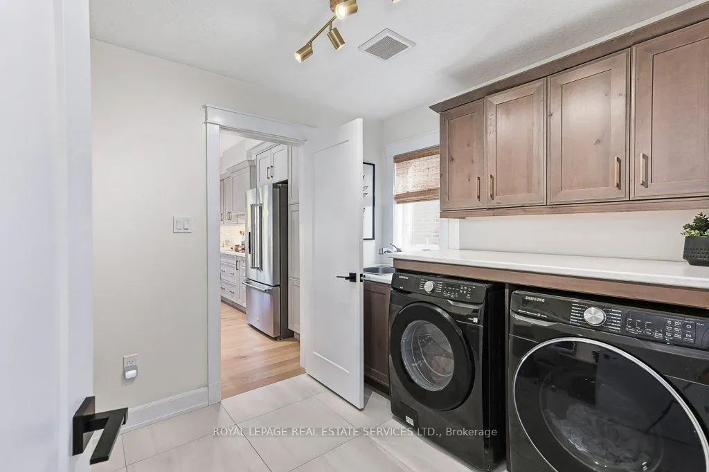 Photo 19 of 52 Foley Cres, Collingwood — HOMEH