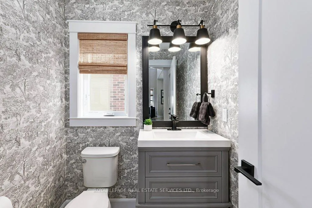 Photo 20 of 52 Foley Cres, Collingwood — HOMEH