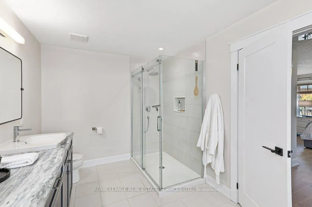 Photo 28 of 52 Foley Cres, Collingwood — HOMEH