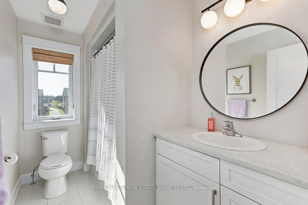 Photo 32 of 52 Foley Cres, Collingwood — HOMEH
