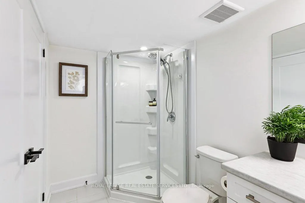 Photo 39 of 52 Foley Cres, Collingwood — HOMEH