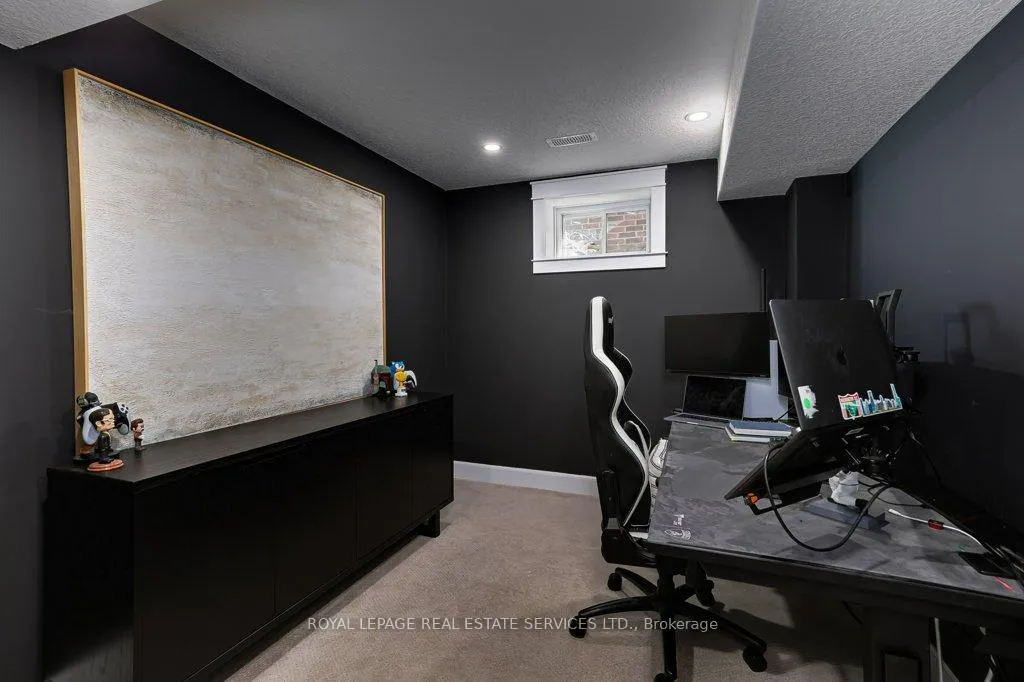 Photo 40 of 52 Foley Cres, Collingwood — HOMEH