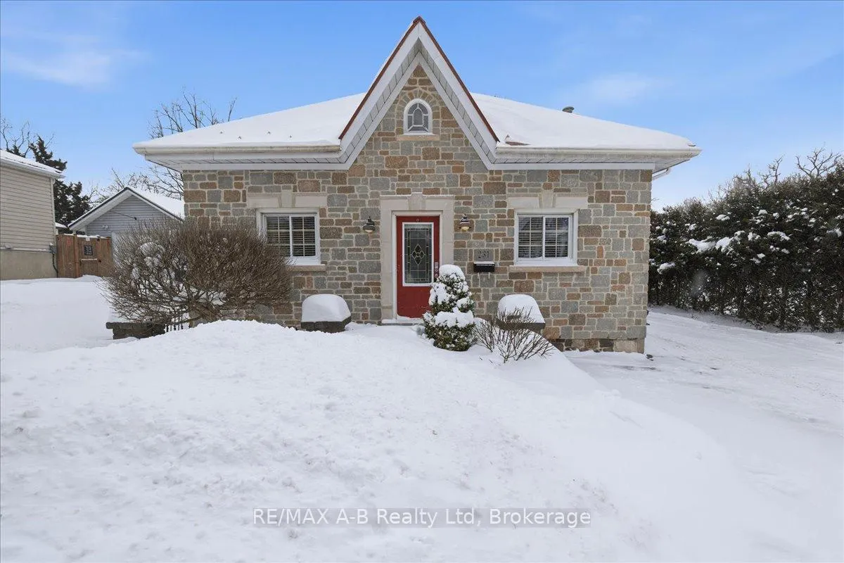 Photo 1 of 231 West Gore Street, Stratford — HOMEH