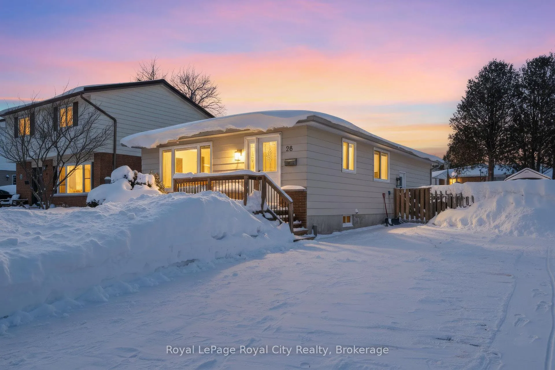 Photo 2 of 28 Mcilwraith Crescent, Guelph, Grange Road — HOMEH