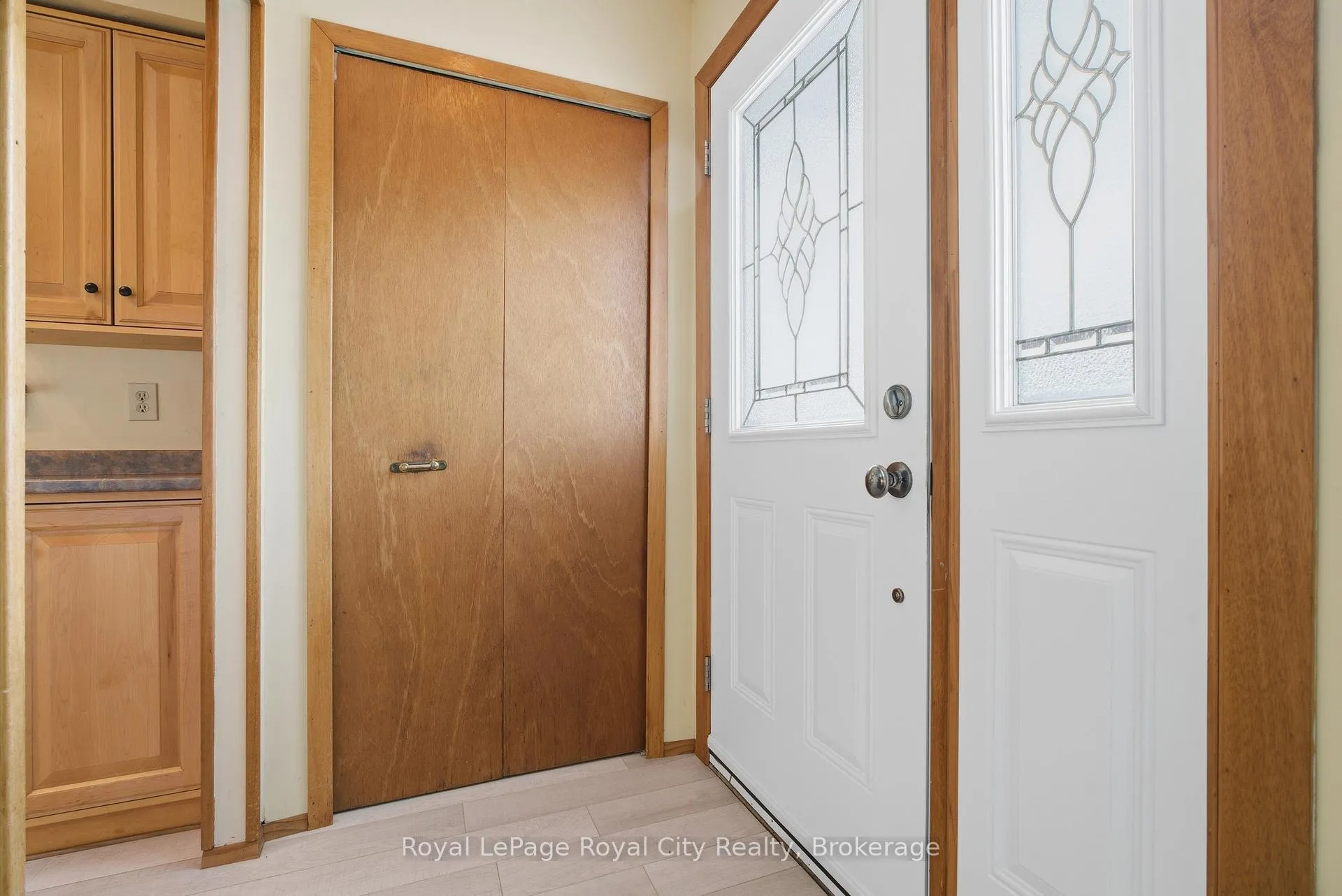 Photo 12 of 28 Mcilwraith Crescent, Guelph, Grange Road — HOMEH