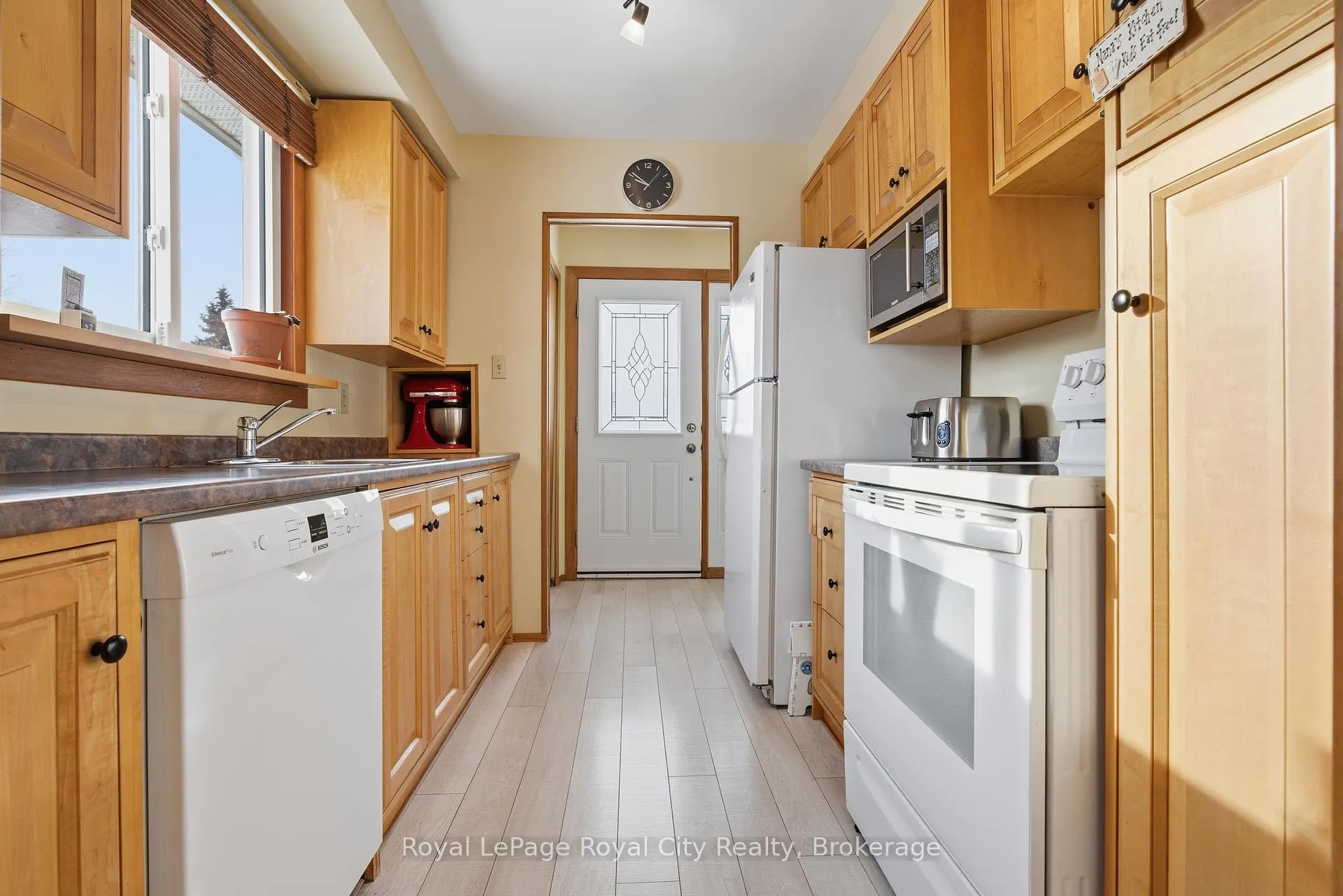 Photo 15 of 28 Mcilwraith Crescent, Guelph, Grange Road — HOMEH