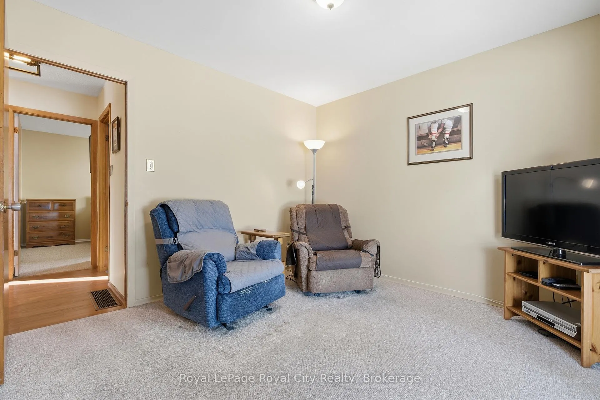 Photo 25 of 28 Mcilwraith Crescent, Guelph, Grange Road — HOMEH