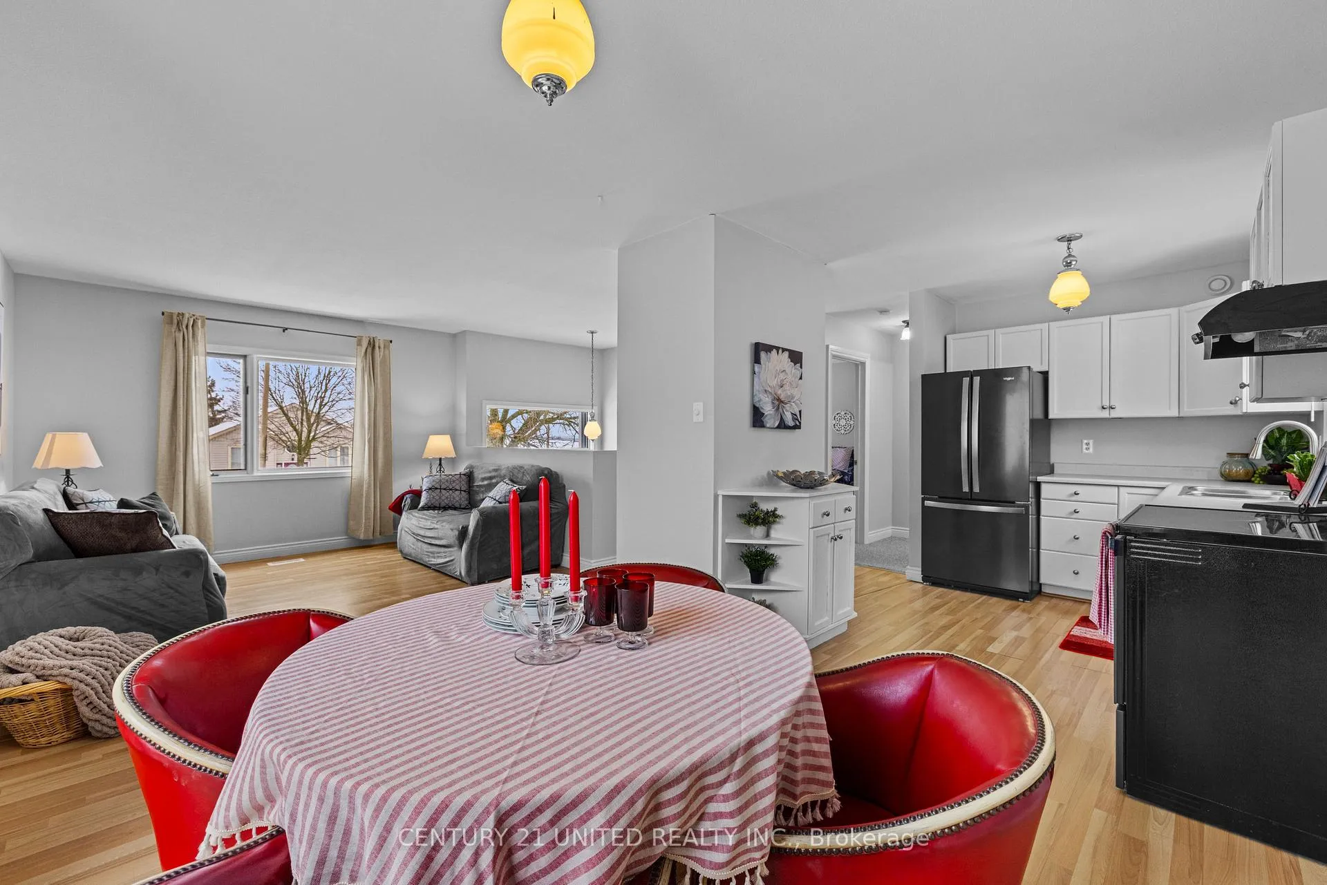 Photo 8 of 1175 Neptune Street, Peterborough, Northcrest Ward 5 — HOMEH