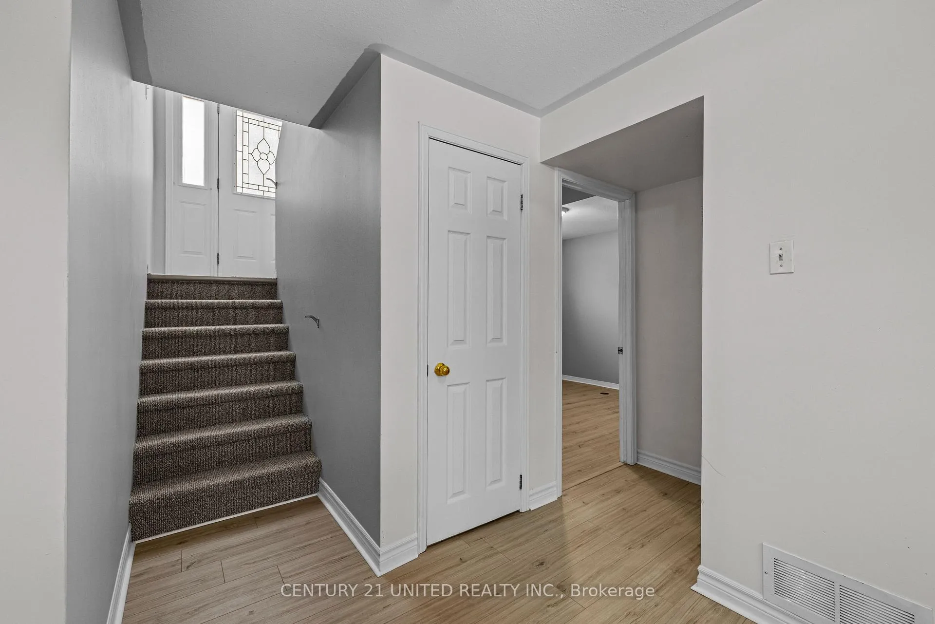 Photo 18 of 1175 Neptune Street, Peterborough, Northcrest Ward 5 — HOMEH