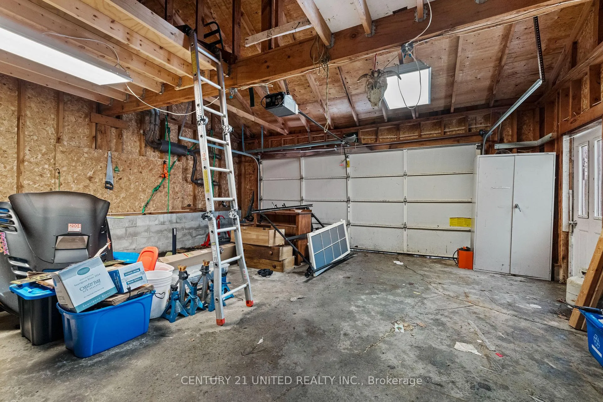 Photo 26 of 1175 Neptune Street, Peterborough, Northcrest Ward 5 — HOMEH