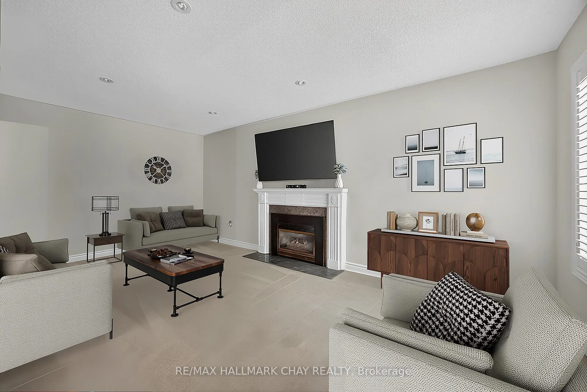 Photo 8 of 25 Falling Brook Drive, Barrie, Bayshore — HOMEH