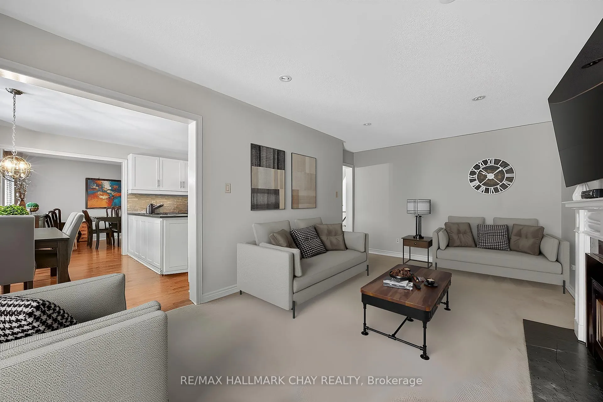 Photo 9 of 25 Falling Brook Drive, Barrie, Bayshore — HOMEH