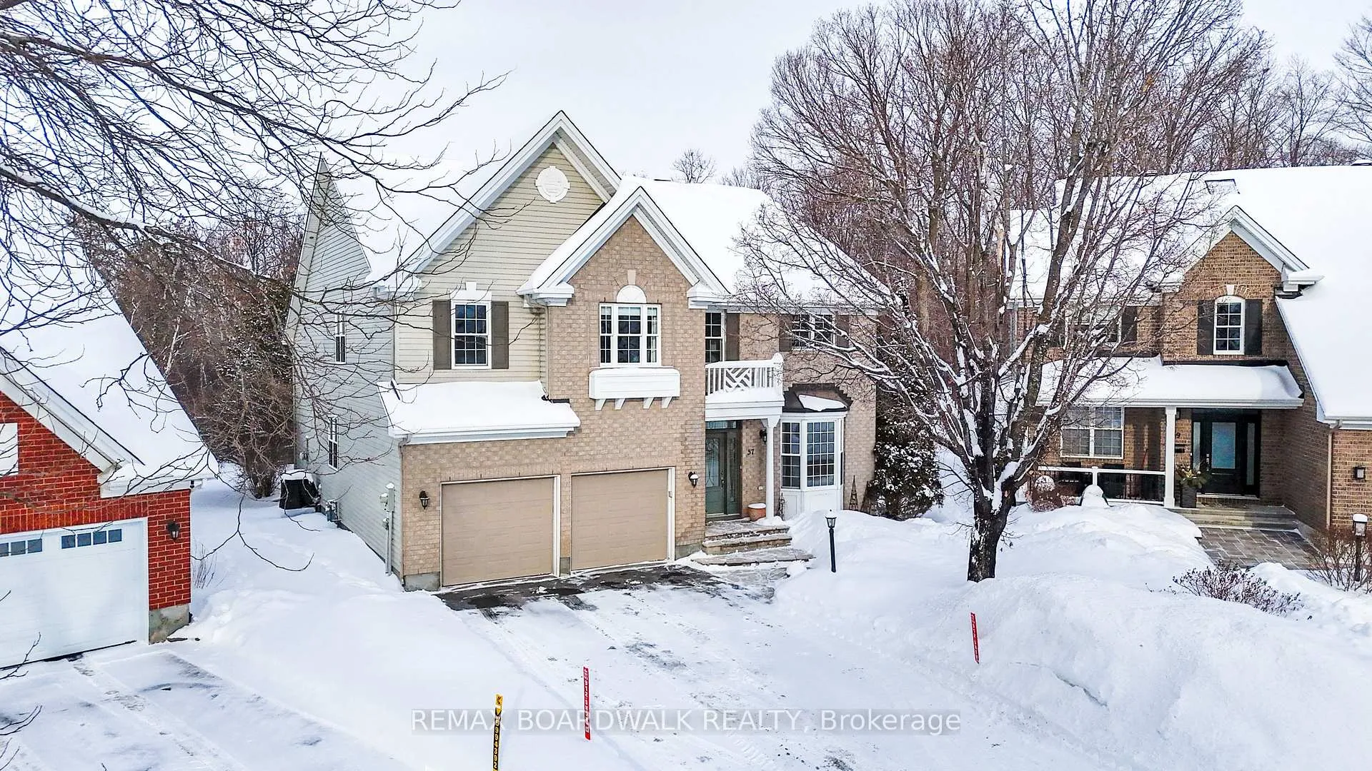 Front of 57 Mattawa Crescent