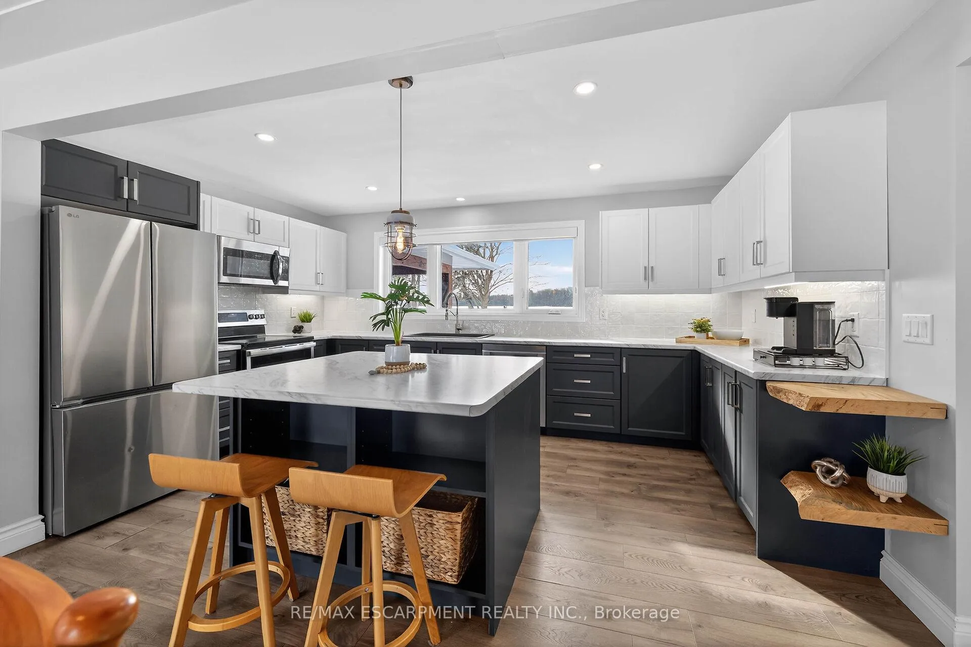 Photo 15 of 4024 River Road, Haldimand — HOMEH