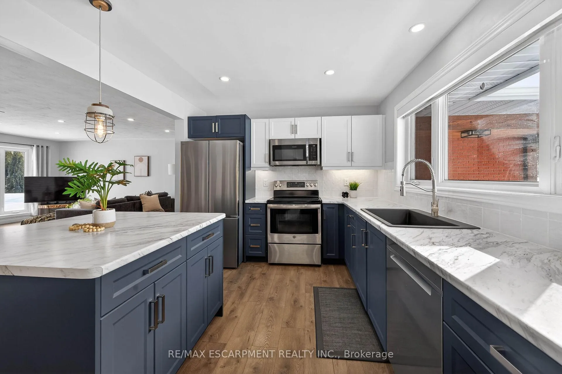 Photo 17 of 4024 River Road, Haldimand — HOMEH