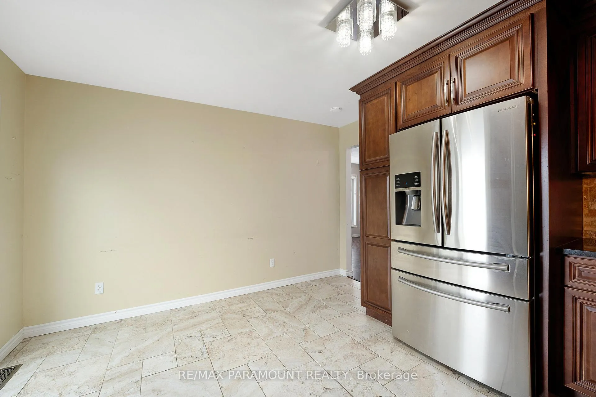 Photo 12 of 39 Rose Avenue, Chatham-Kent, Tilbury — HOMEH
