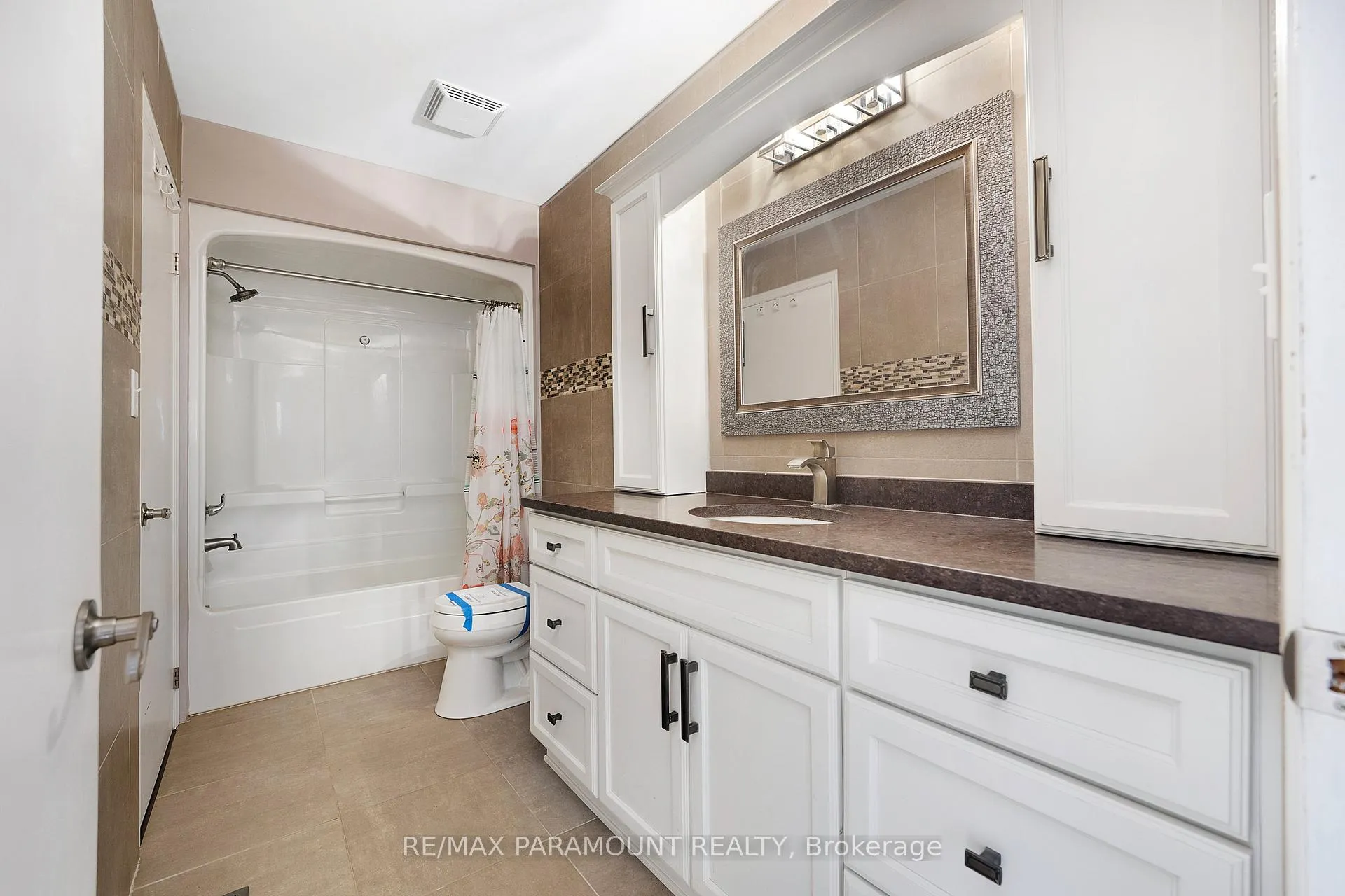 Photo 16 of 39 Rose Avenue, Chatham-Kent, Tilbury — HOMEH
