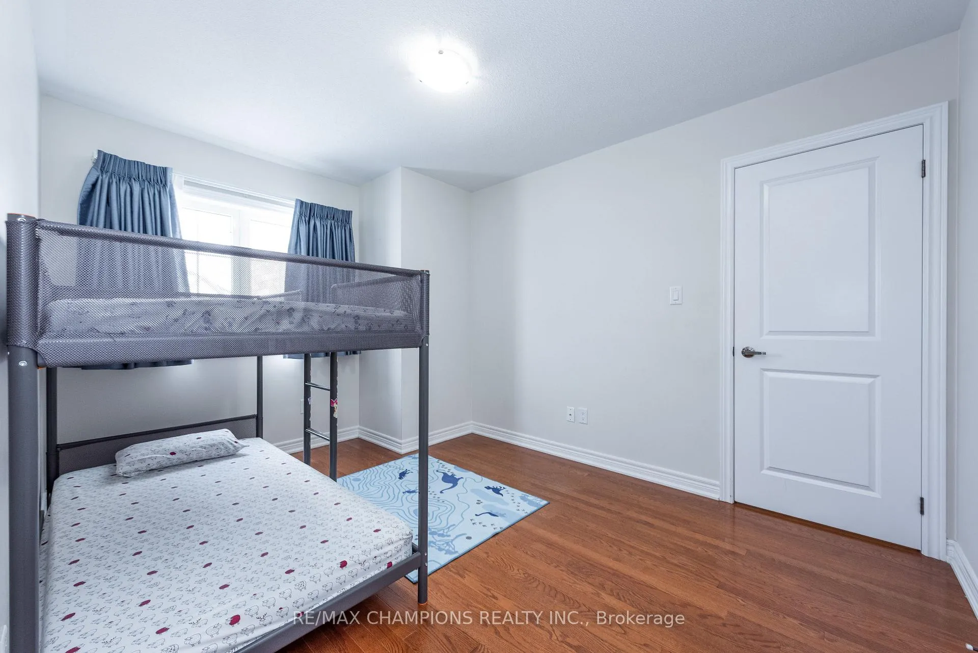 Photo 38 of 14 Naperton Drive, Brampton, Sandringham-Wellington — HOMEH